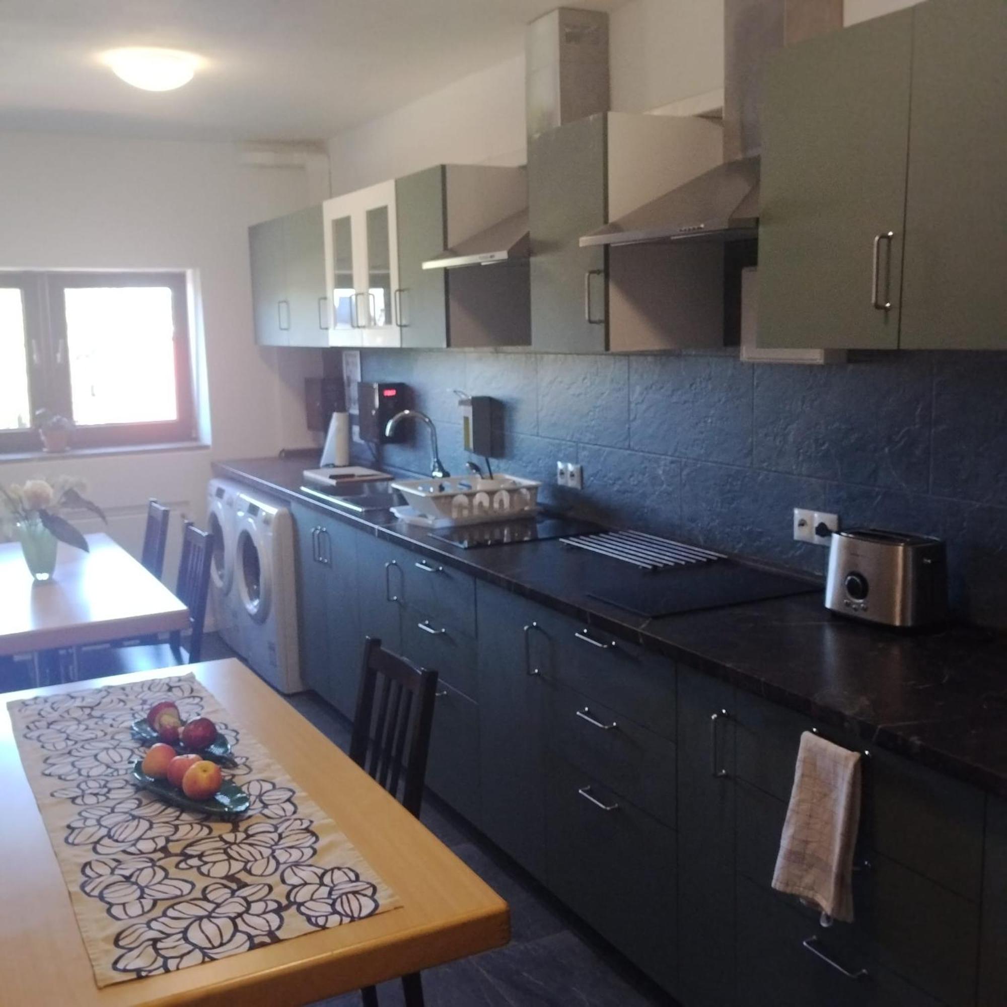 Monteurzimmer In Hamburg West Bei Hansezimmer Εξωτερικό φωτογραφία